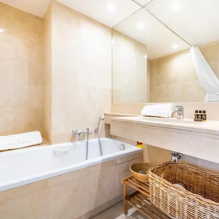 Banane Beau 2 Pieces Cannes