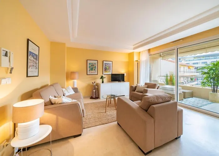 Banane Beau 2 Pieces Cannes